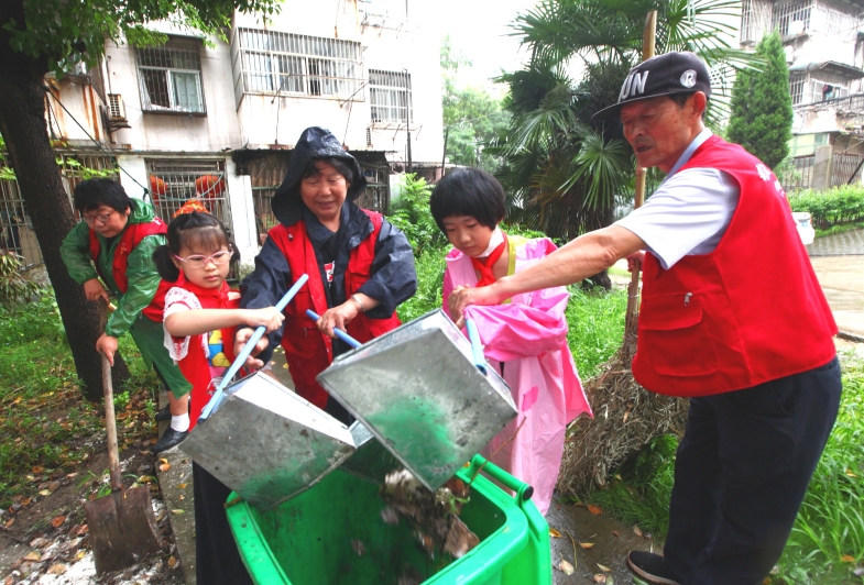 清潔家園志愿服務(wù)(分離圖)316529(672848)-20200807021926.jpg